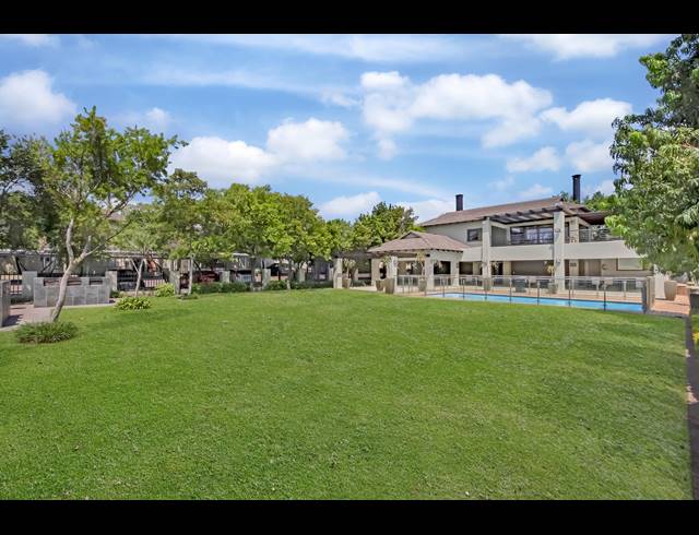 2 BEDROOM APARTMENT FOR SALE IN MAROELADAL